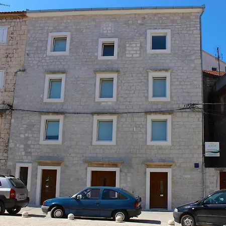 Mihael Trogir