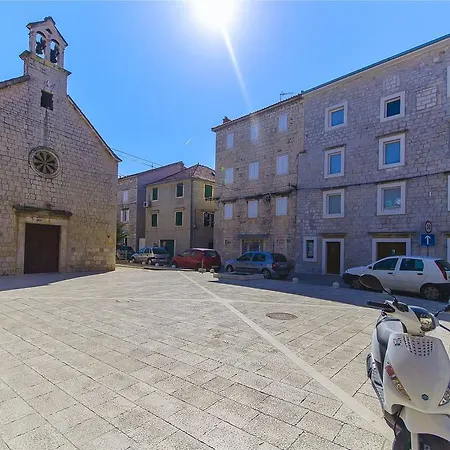 Apartment Mihael Trogir