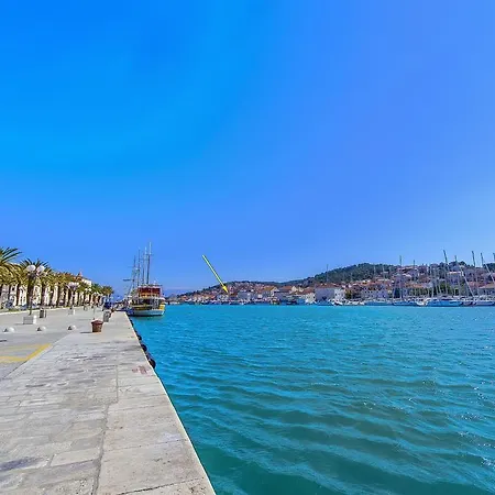 Apartment Mihael Trogir